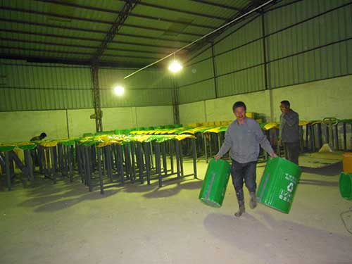 陽江玻璃鋼垃圾廠家實(shí)景展示不用中間商賺差價